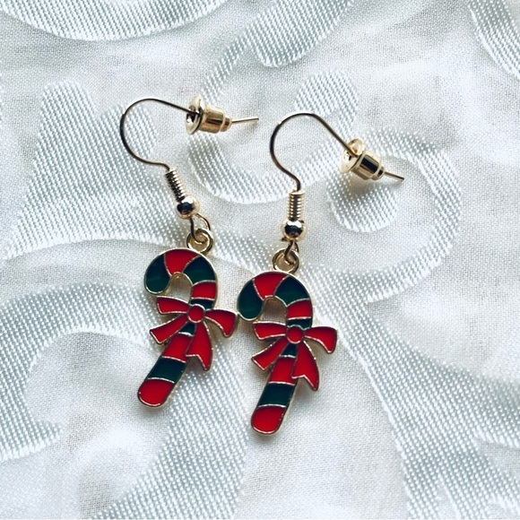 NWT Lot of 2 Festive Drop Earrings – Perfect for Holiday Christmas Celebrations - Picture 8 of 14